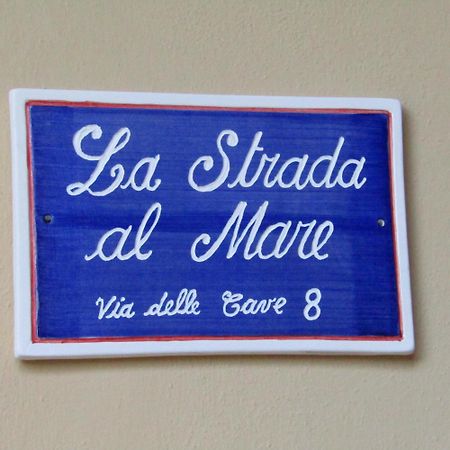 Апартаменты La Strada Al Mare Специя Экстерьер фото